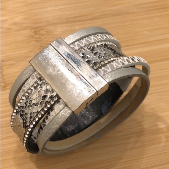 Multiband bracelet - Picture 2 of 4